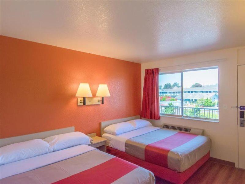 Motel 6-Arcata, Ca Cal Poly Humboldt Eksteriør billede